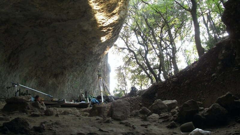 Modern humans lived in Europe 10,000 years earlier than previously thought, in Neanderthal territories: research