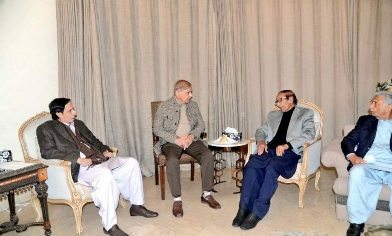 Shehbaz Sharif meets Chaudhry brothers, seeks support for no-trust move