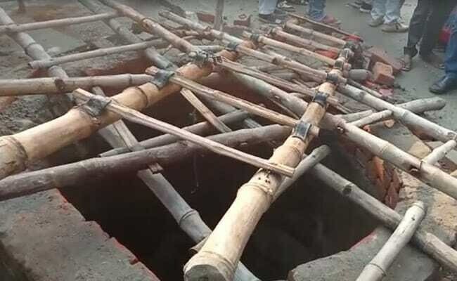 13 women, girls die after falling down well in India