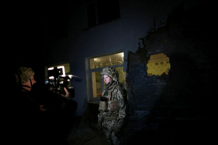 Ukraine, rebels accuse each other of fresh shelling