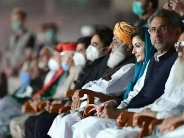 PML-N steps up efforts for no-trust move against PM Imran