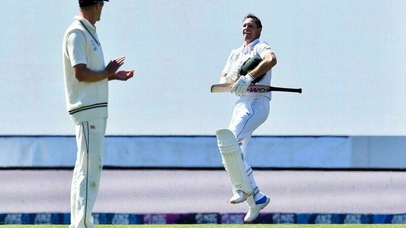 Maiden ton for Erwee as South Africa build against New Zealand