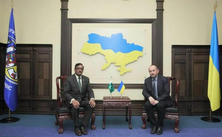 Pakistan envoy to Ukraine asks nationals to move to safe locations