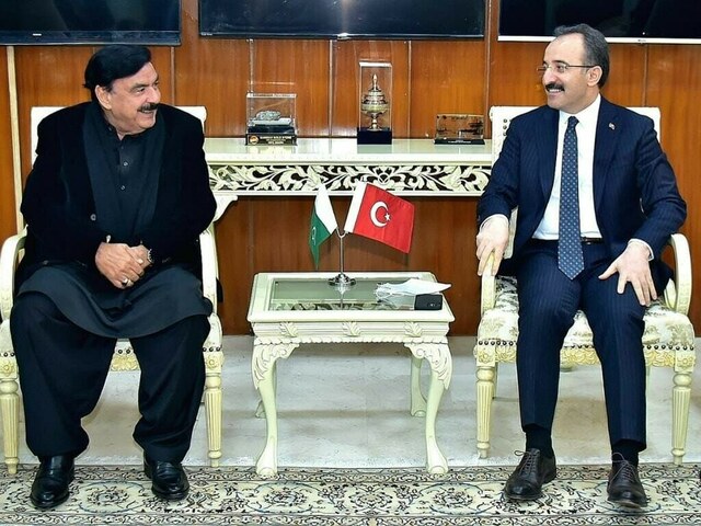 Sheikh Rashid, Turkish Deputy Interior Minister discuss issues of mutual interest
