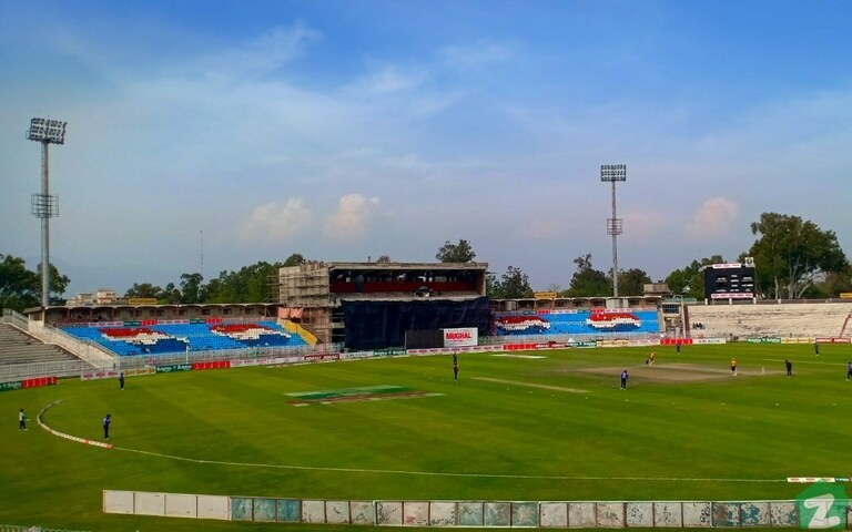 NCOC allows 100% spectators in Pak vs Australia series