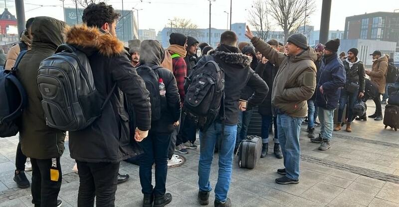 1,227 Pakistanis evacuated from Ukraine: FO