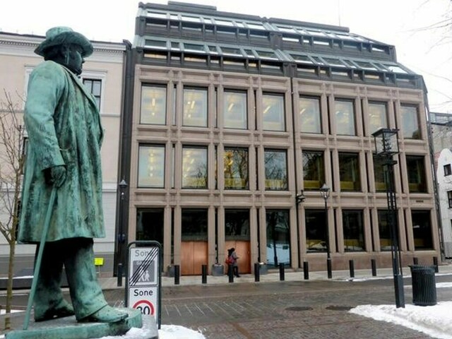 World's largest sovereign wealth fund says Russia assets down 90%