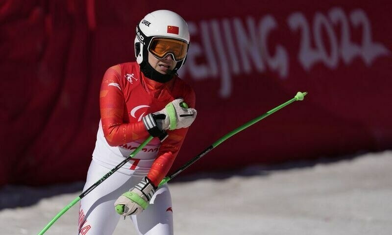 China off to dominant start with eight medals on day one of Winter Games