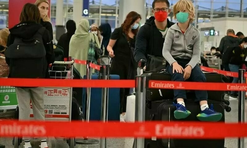 Virus chaos pushes more expats to join Hong Kong exodus