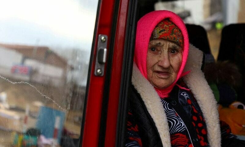 Russia promises 'silence' for Ukrainians to flee battered cities