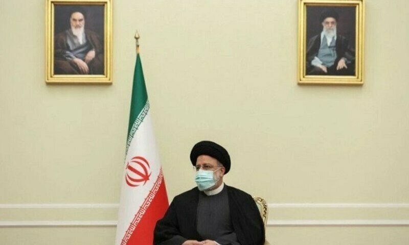 Iran suspends talks with Saudi, slams Riyadh's executions