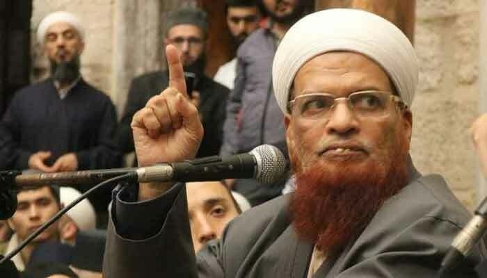 Mufti Taqi Usmani expresses concerns over use of foul language by top politicians