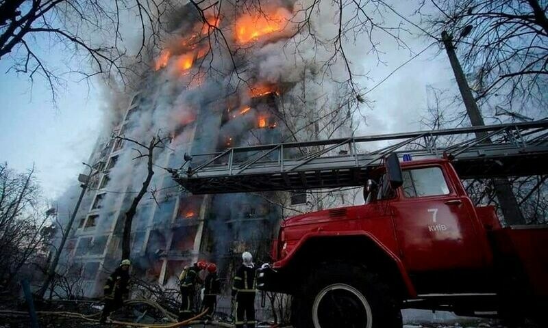 Kyiv struck by Russian shelling, curfew announced