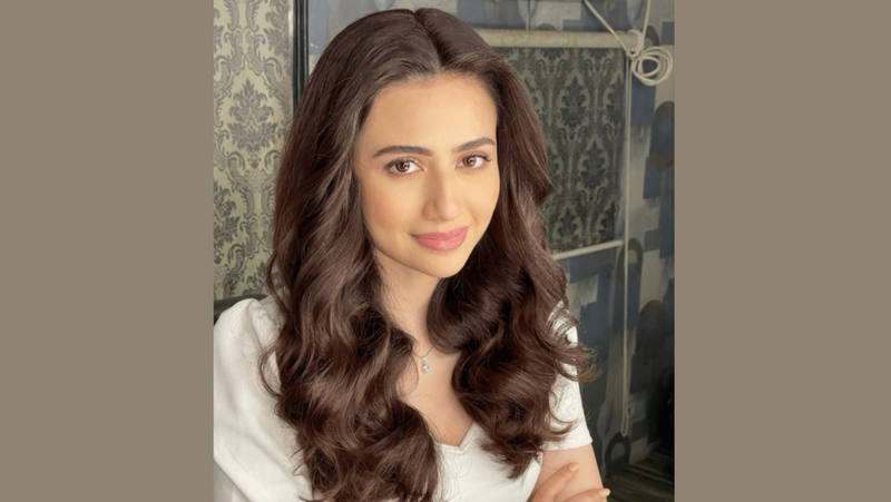 Brand scraps Eid campaign featuring Sana Javed after bad behaviour allegations