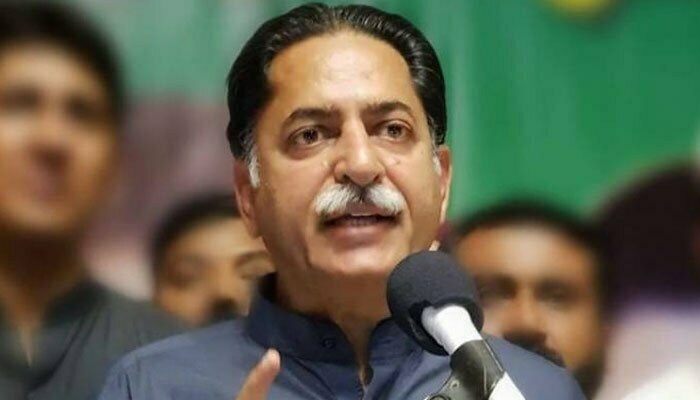 At least 3 dozen members of ruling PTI in 'safe custody', claims PML-N's Javed Latif