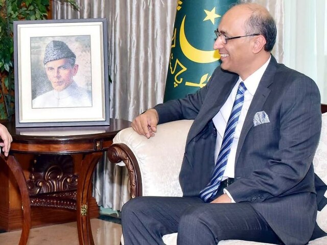 $21bn support request: Ministry seeks update from Pak envoy in Beijing