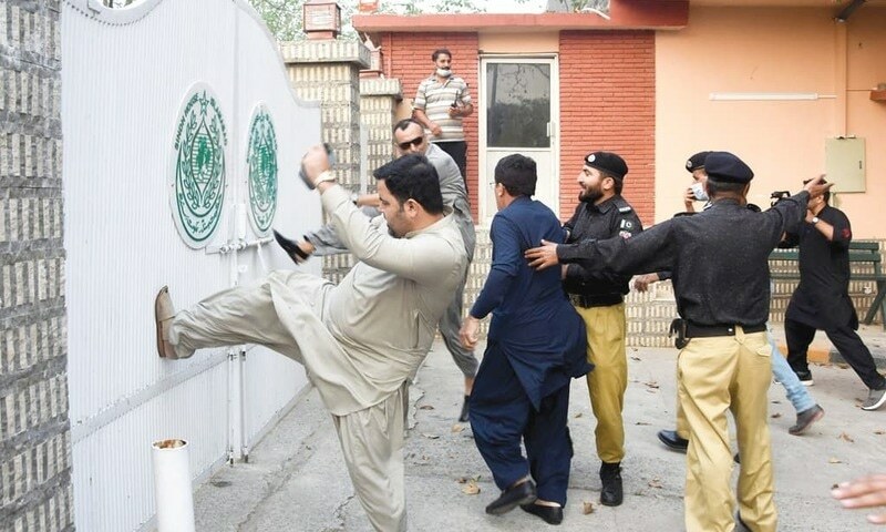 Police release two PTI MNAs who led charge on Sindh House in capital