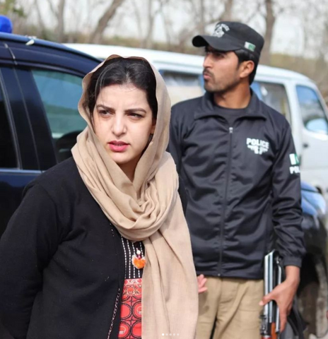 Men attack Mansehra assistant commissioner for being a 'woman'