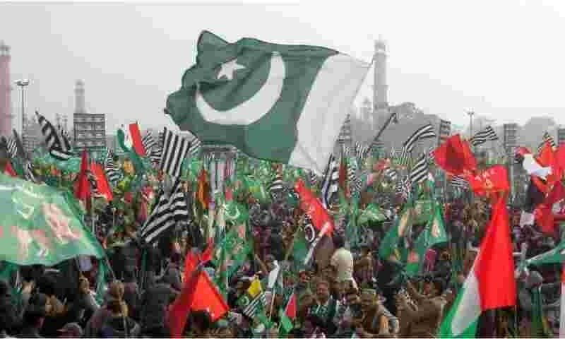 PDM's long march against inflation departs from Karachi
