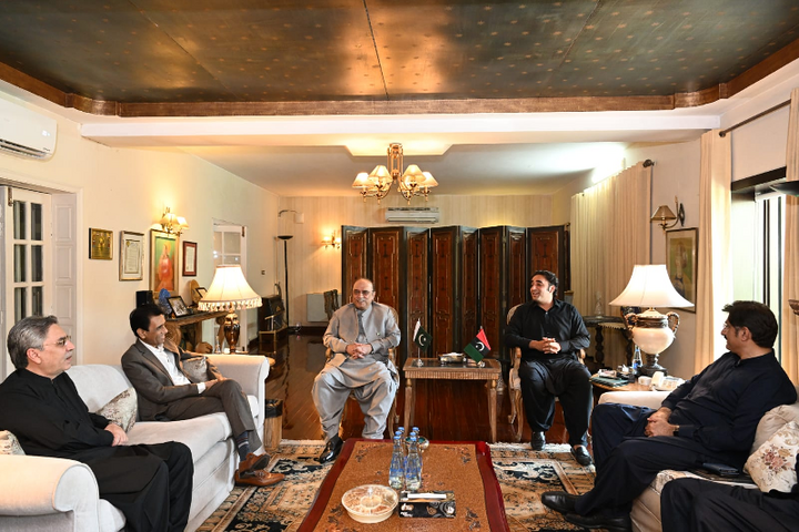 MQM-P says still undecided on no-trust move against PM Imran