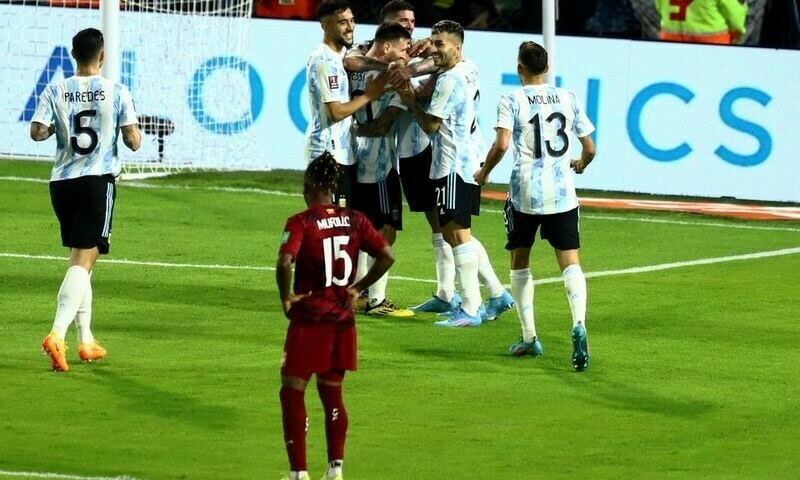 Messi scores on Argentina return in 3-0 win over Venezuela