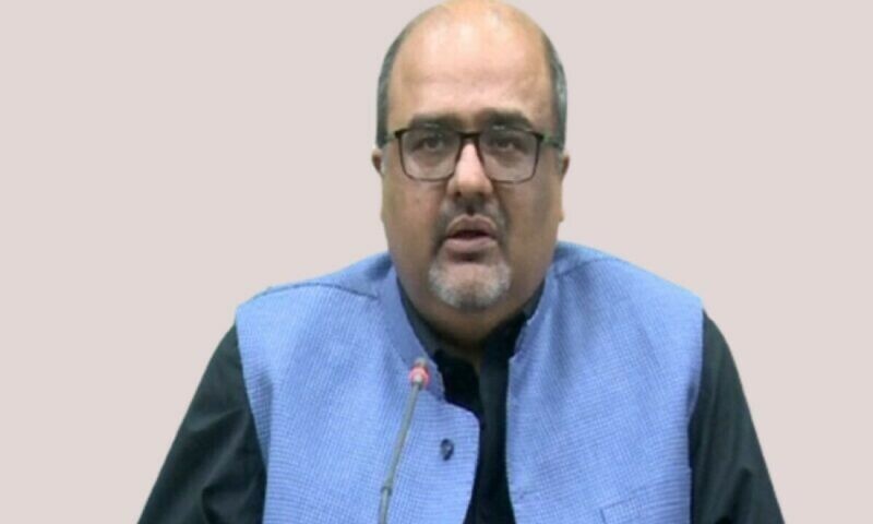 Ex-PM Imran&rsquo;s aide on accountability Shahzad Akbar leaves for Dubai