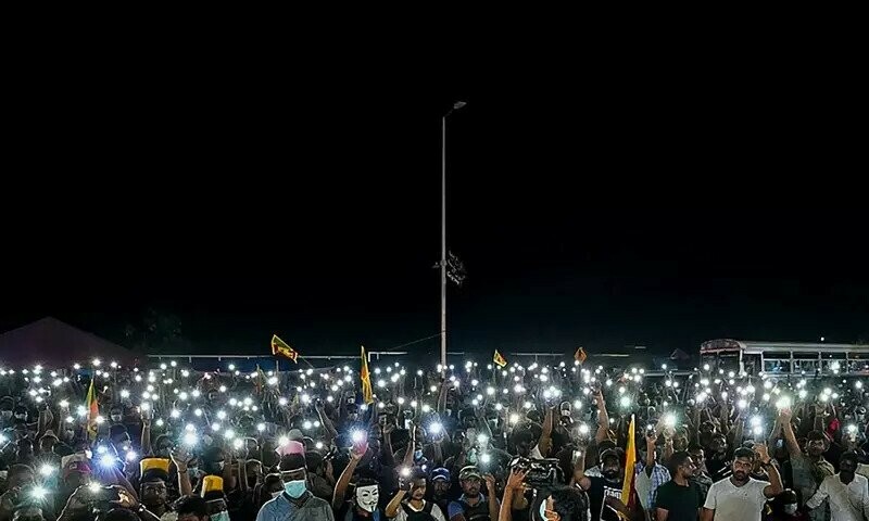 Sri Lanka town under curfew, foreign concern over killing