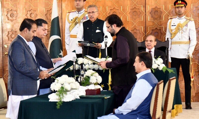 President Alvi back to work, PM Shehbaz&rsquo;s cabinet swells to 41