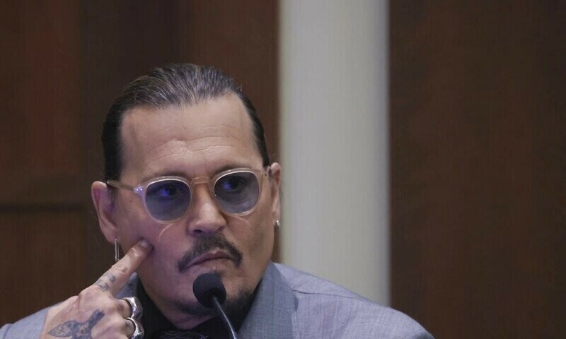 Johnny Depp in starring role at defamation trial