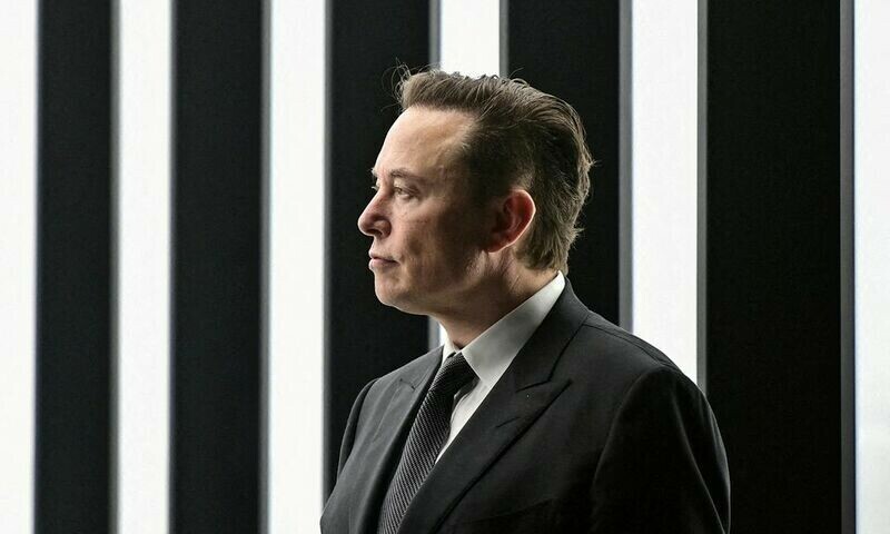 Tesla loses $126 billion in value amid Musk Twitter deal funding concern