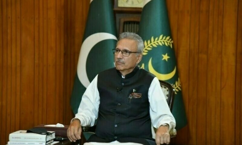 President Alvi writes letter to PM Imran, Shehbaz for consultation on caretaker PM