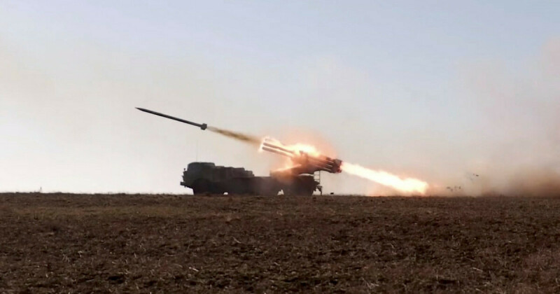 Russian rocket strike hits strategic bridge in southwest Ukraine - local authorities