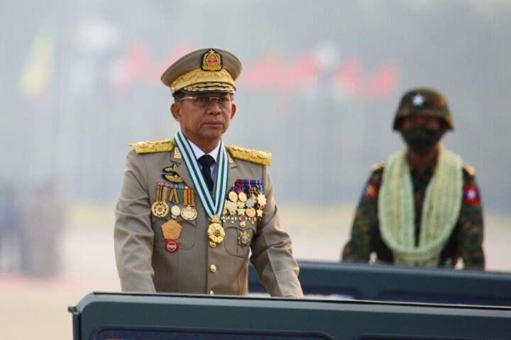 Sri Lanka defence chief rules out military coup