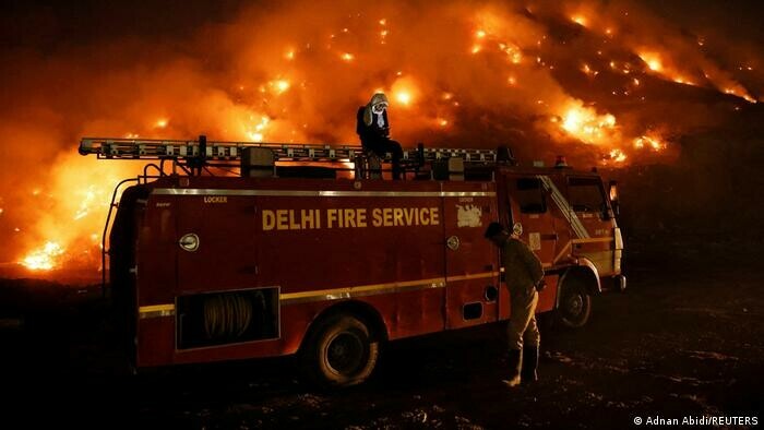 Building fire kills 27 in New Delhi, police arrest company owners
