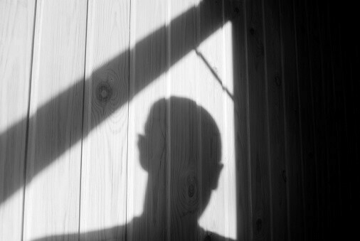 Armed men rape teenager, rob father in Pattoki