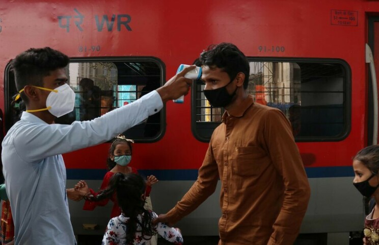 Rapid rise in Mumbai pushes India&rsquo;s COVID numbers to month high
