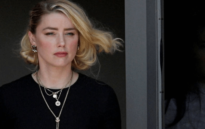 &lsquo;Better than Depp&rsquo; Saudi man offers to marry Amber Heard