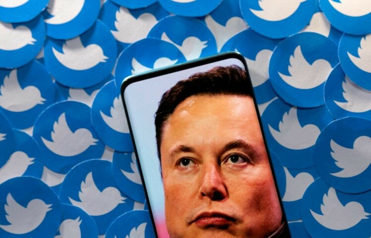 Elon Musk threatens to walk away from Twitter deal