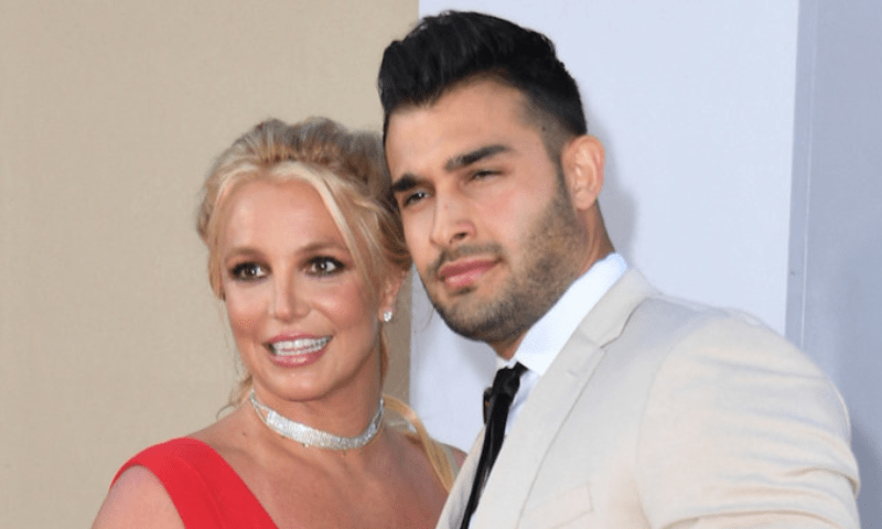 Ex-husband crashes Britney&rsquo;s secret wedding: reports