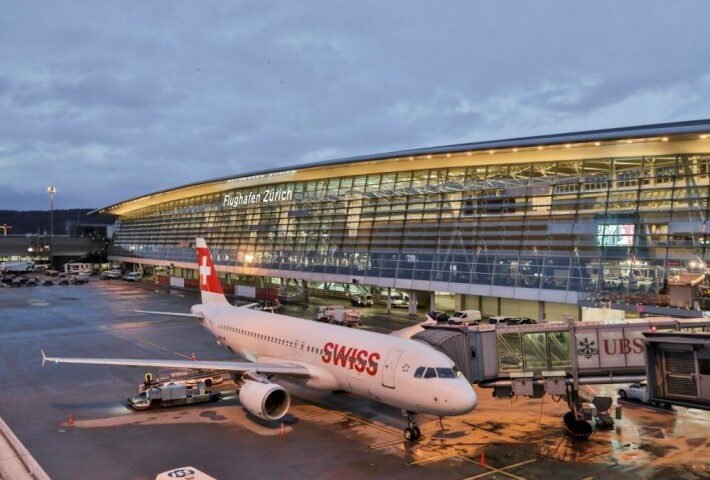 Switzerland closes airspace after computer glitch