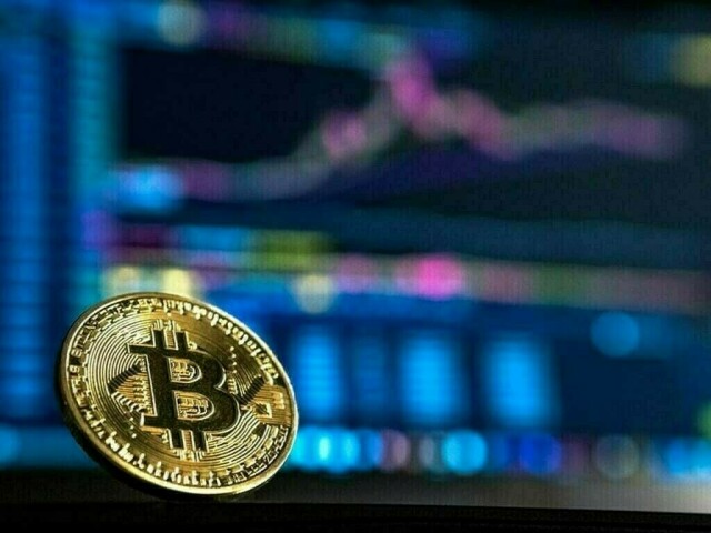 Bitcoin drops below $20,000 to lowest since December 2020