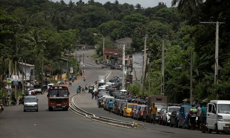 Sri Lanka troops open fire to contain fuel riots