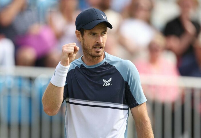 Murray says still planning to play at Wimbledon