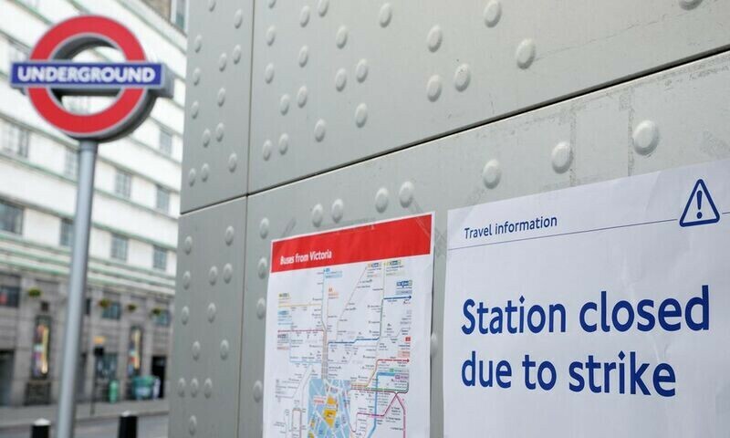 UK&rsquo;s biggest rail strike in 30 years disrupts travel