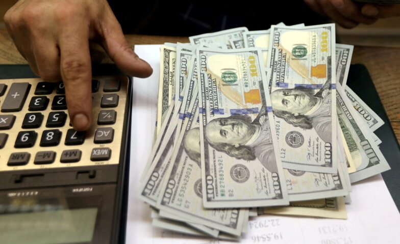 Interbank US dollar rate goes down by Rs 3.93