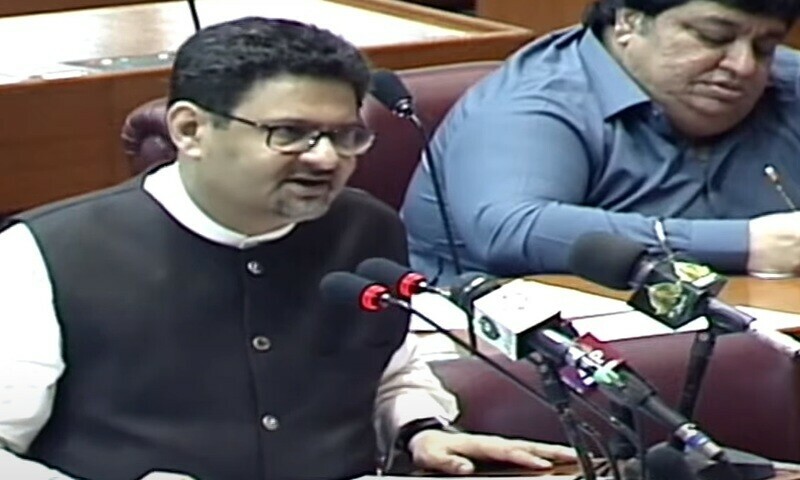 Rs40,000 fixed income tax imposed on gold shops