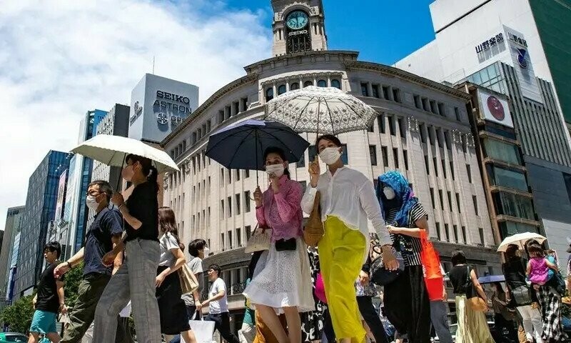 Japan swelters as heatwave prompts power crunch warning