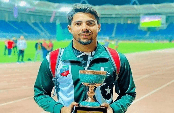 Pakistan&rsquo;s 22-year-old runner wins gold