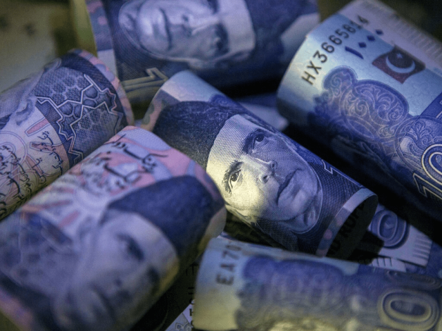 Rupee marches upward against dollar, closes at 204.85