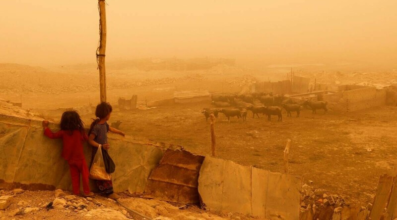 Iran shuts offices and schools as sandstorm hits Tehran